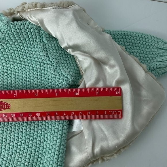 Carter’s Girls 9M 2 Piece Sweater H&M Sherpa Fleece Vest Set Baby Winter Outfit - Picture 13 of 16